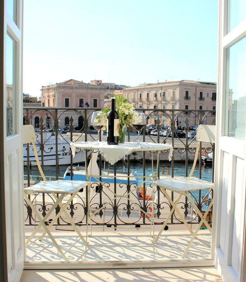 Suite 18, Casa Di Charme In Ortigia Сиракузы Экстерьер фото
